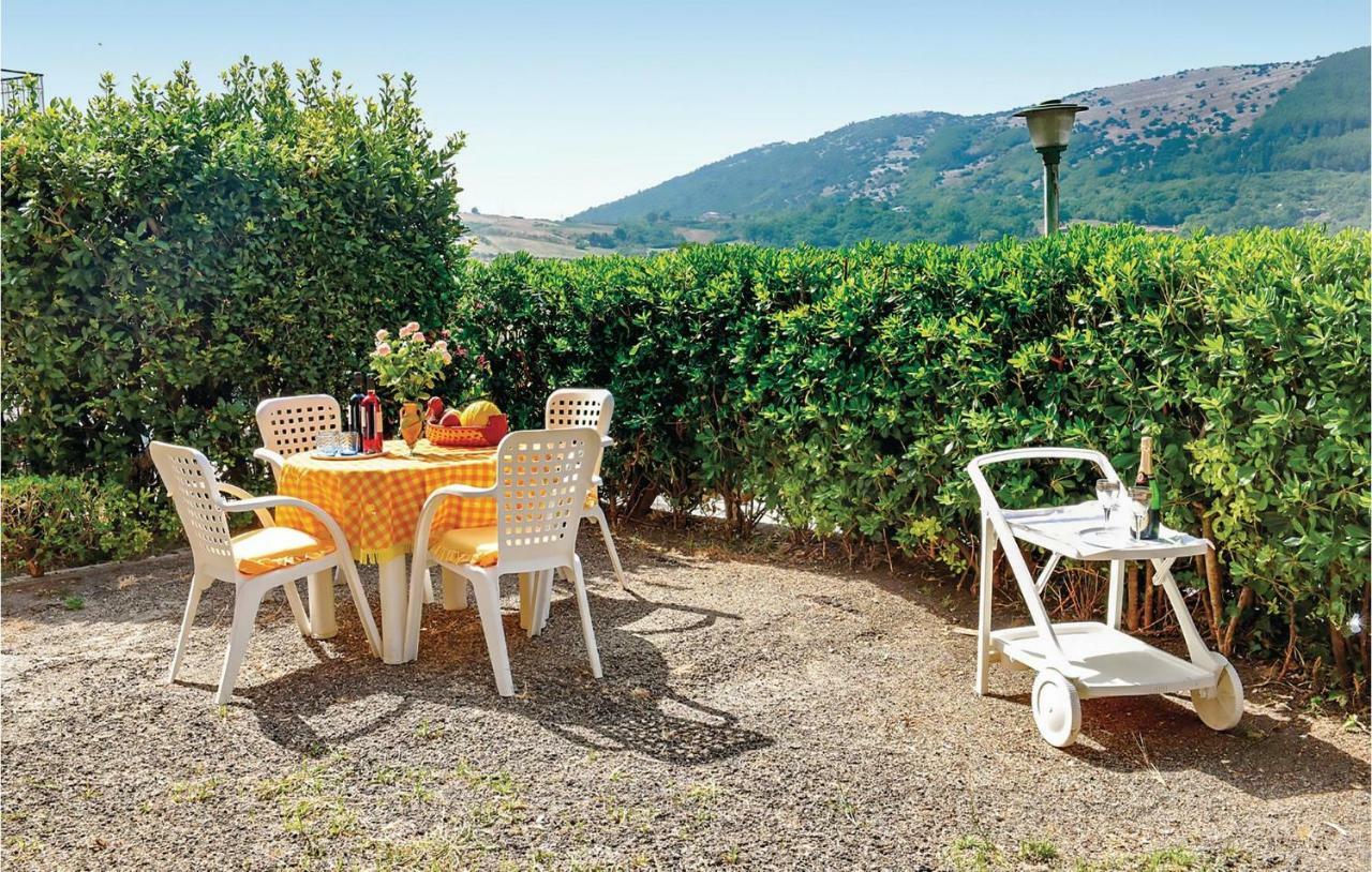 One-Bedroom Apartment In Capaccio Exterior foto